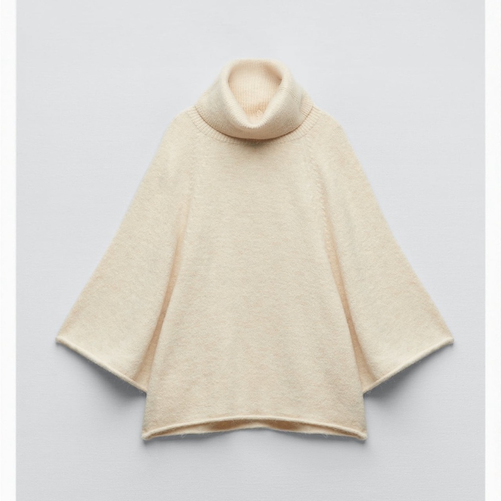ZARA wide sleeve knit sweater | Size Medium | Ecru